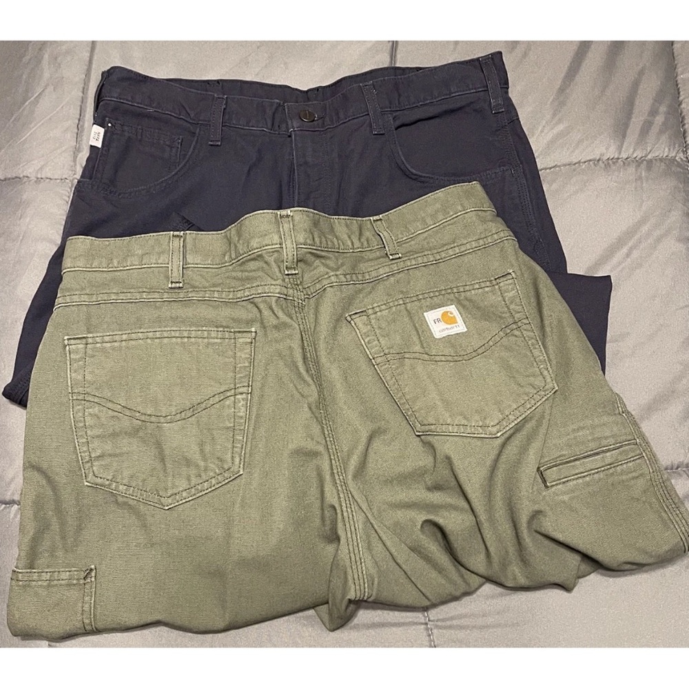 Carhartt Men's Cargo Pants - Olive and Navy